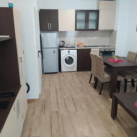 Апартаменты Visit Sunny Marina