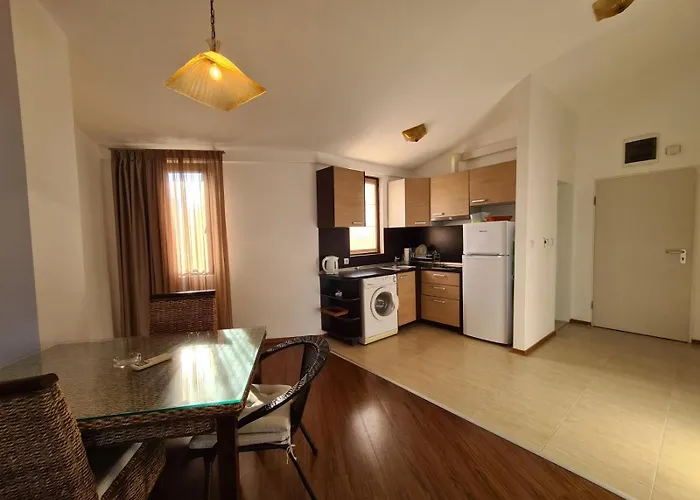 Visit Sunny Marina Διαμέρισμα Ράβντα