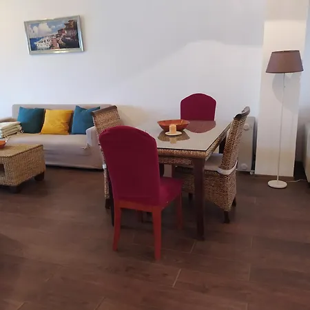 Visit Sunny Marina شقة