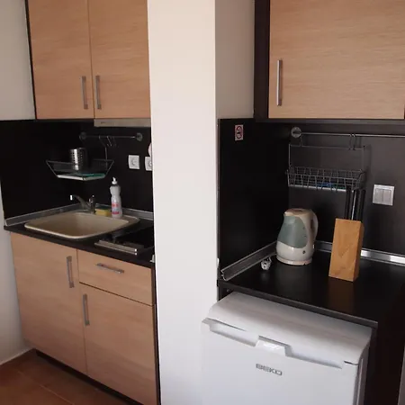 Visit Sunny Marina 拉夫达