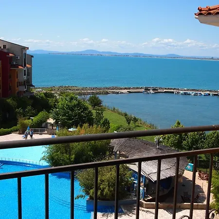 Visit Sunny Marina Равда